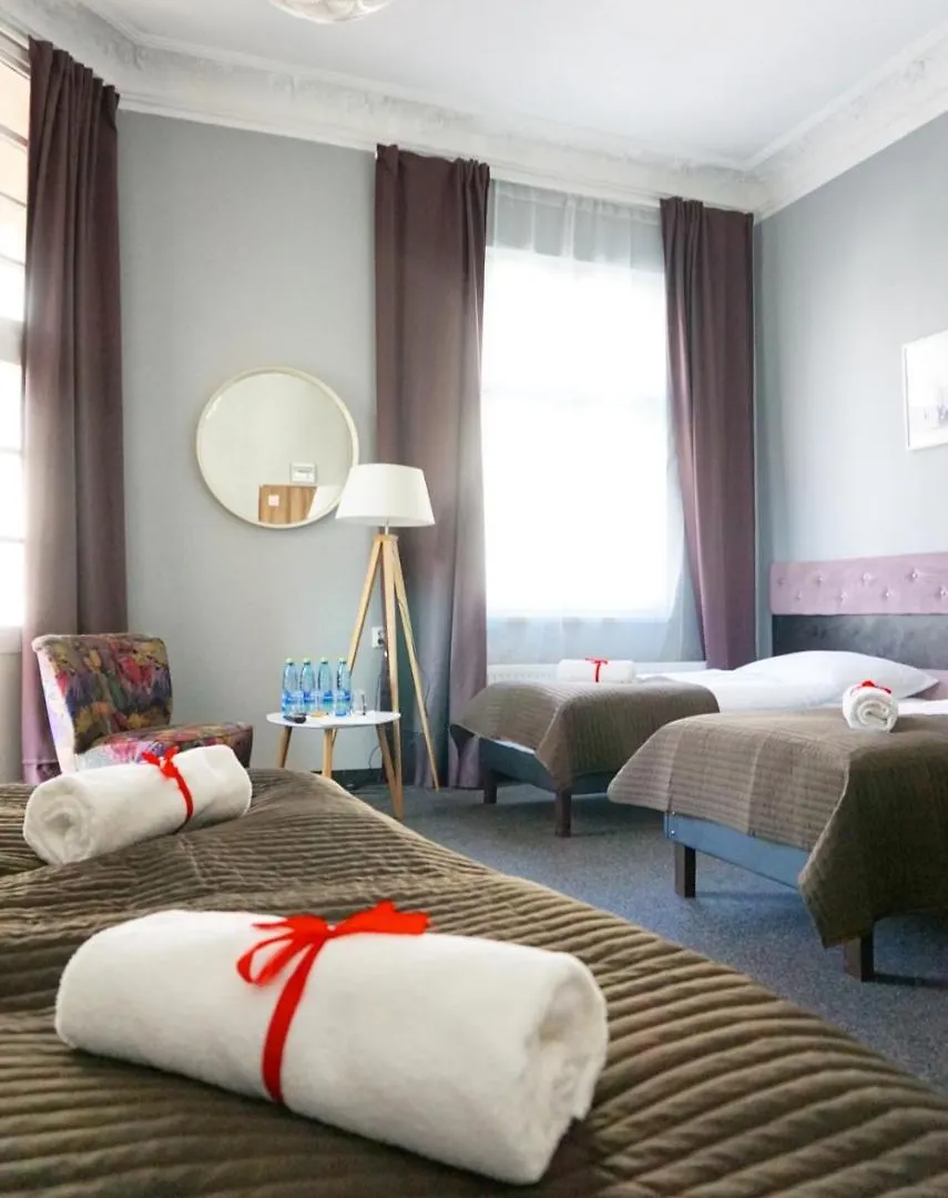 Expolis Residence - City Center - 24H #Betterthanyourex Πόζναν 3*,