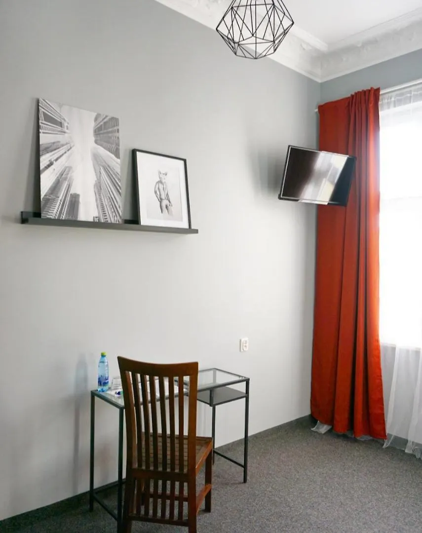 Expolis Residence - City Center - 24H #Betterthanyourex Πόζναν